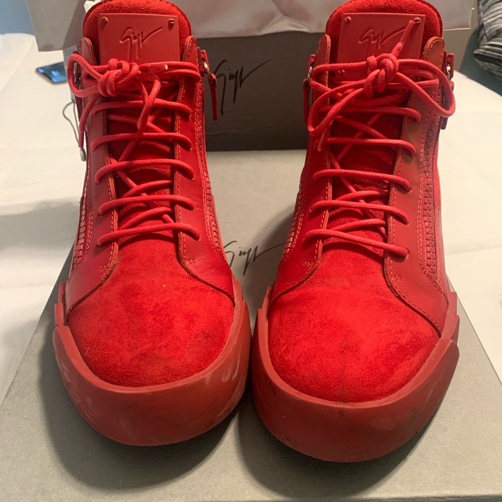 Giuseppe Zanotti